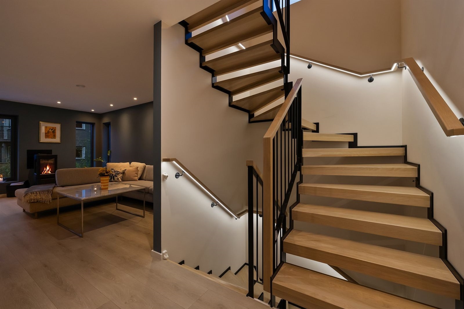 Dette er en påkostet bolig med delikate detaljer Galleribilde