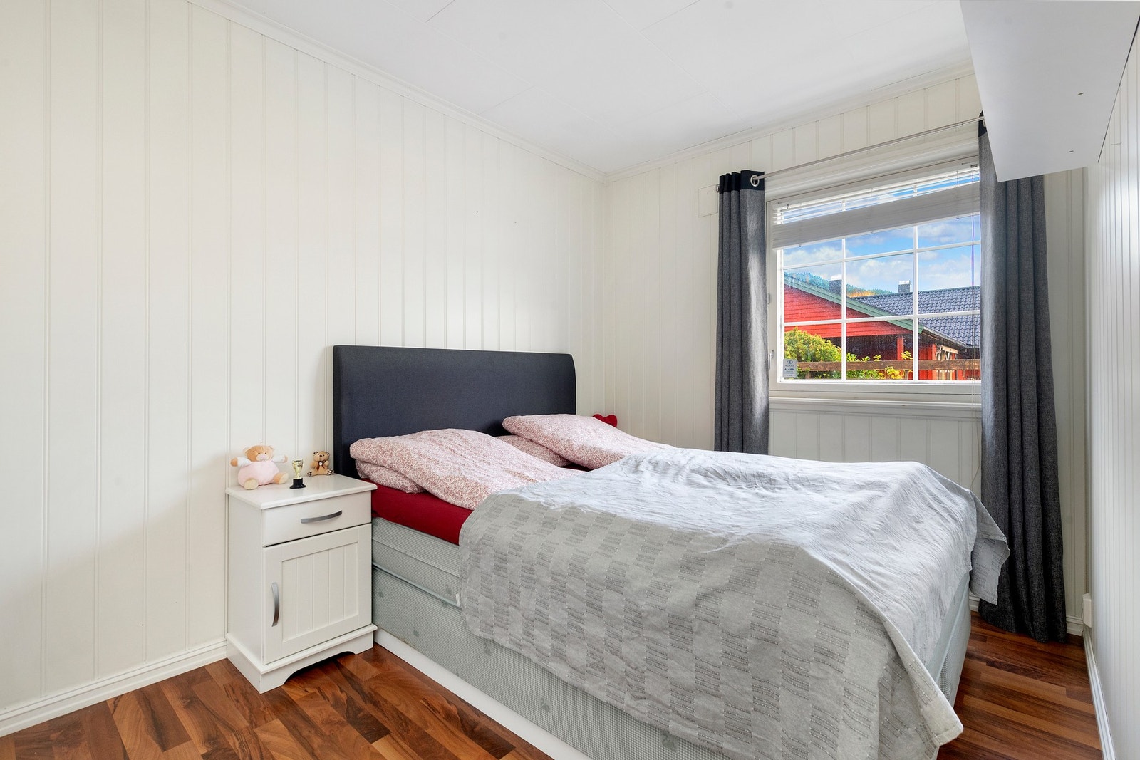 Soverom nr. 2. Galleribilde