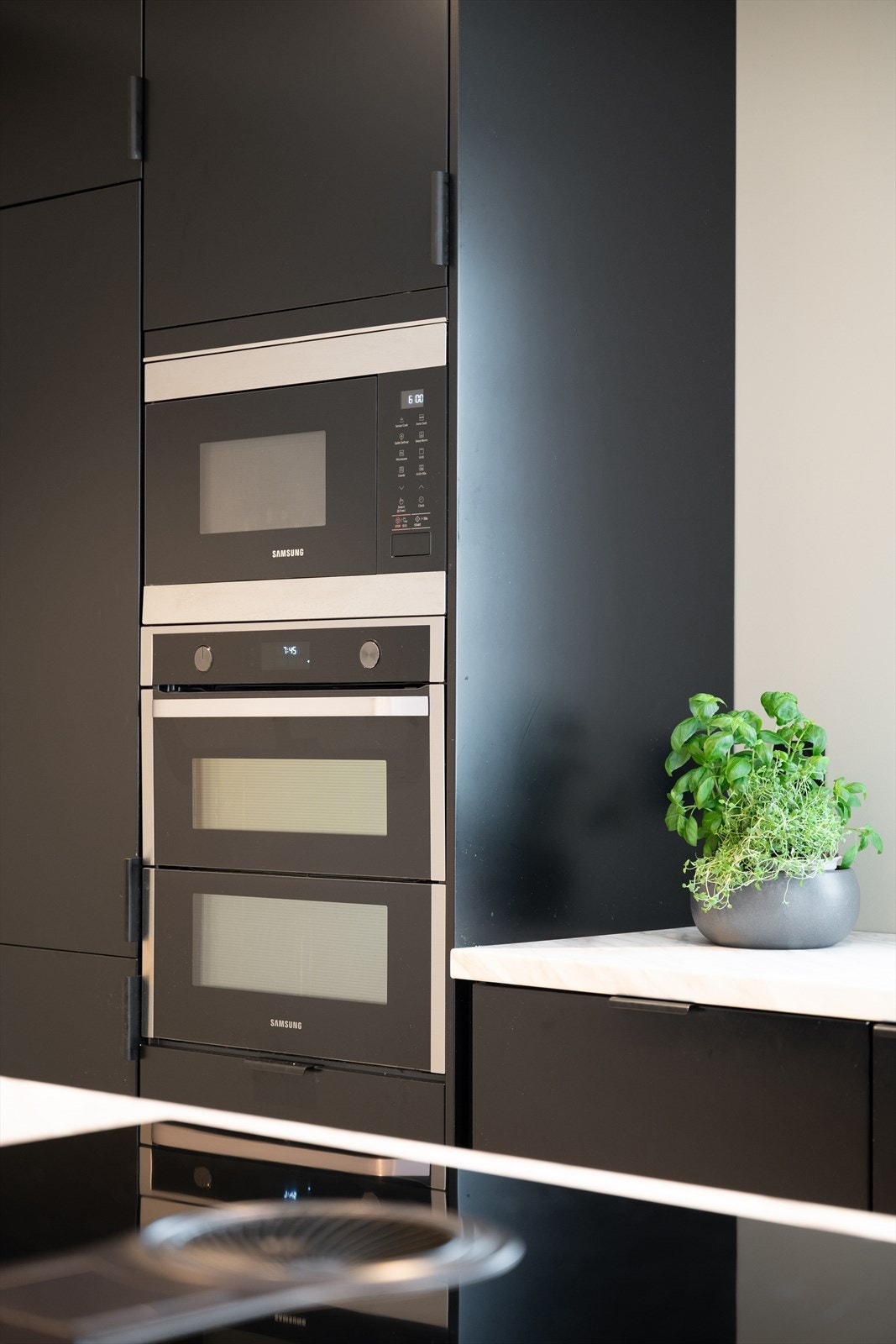 Gled deg til å tilberede deilige måltider på dette praktiske kjøkkenet. Galleribilde