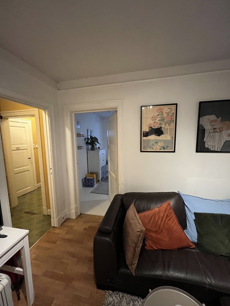 Inngang til soverom fra stue Galleribilde