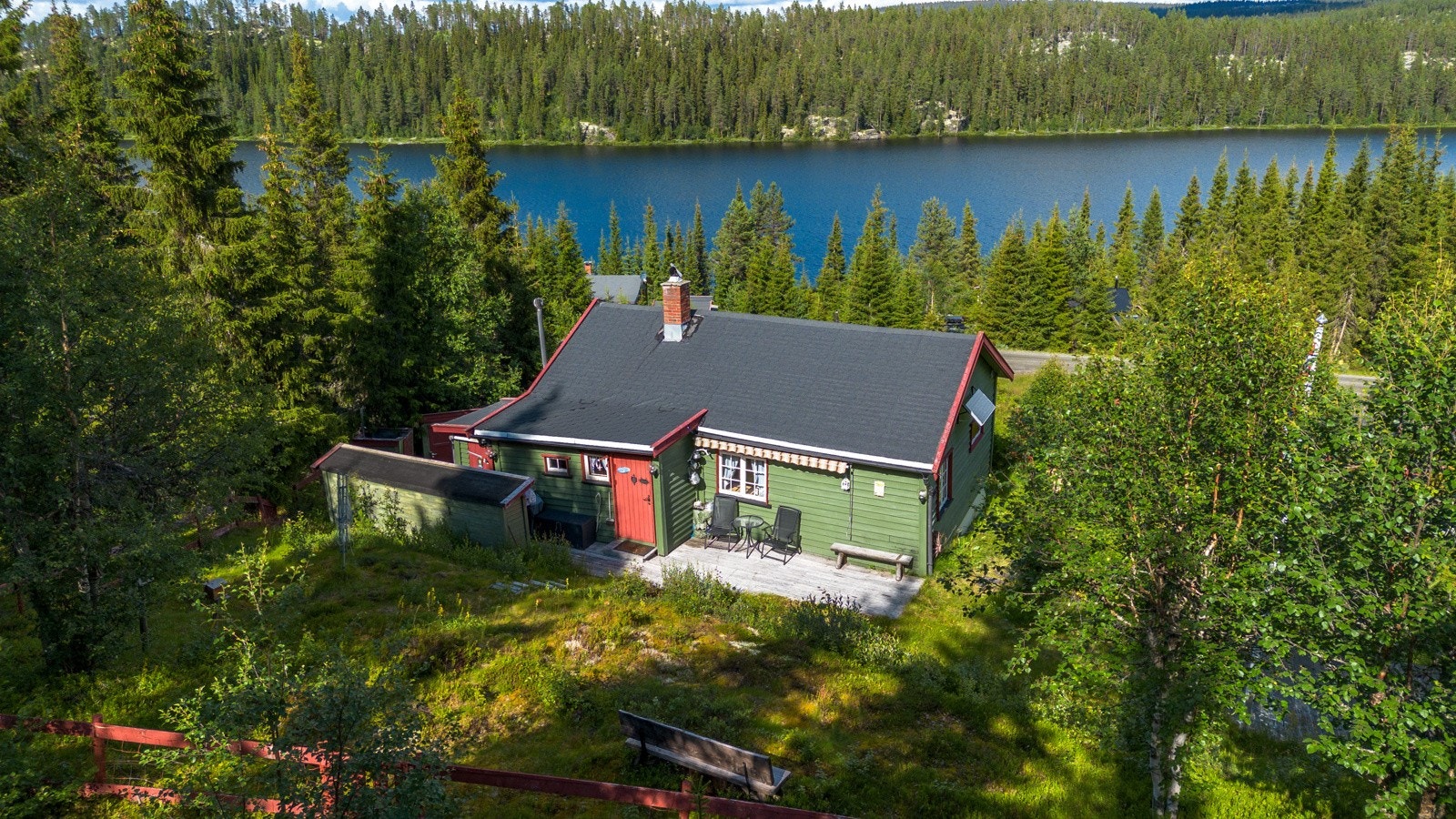 Megler Ida Follinglo presenterer denne eiendommen Galleribilde