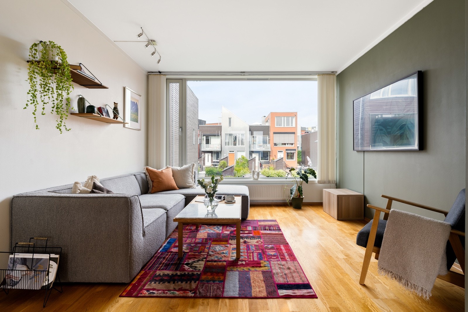 Rekkehuset ble oppført i 2007 og har et samlet internt bruksareal på 139 kvadratmeter. Galleribilde