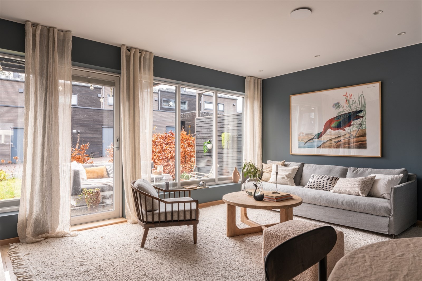 Velkommen til Bergerveien 47, presentert av Nadia Strand i Nordvik Asker. Foto: Joakim Karlsen. Galleribilde