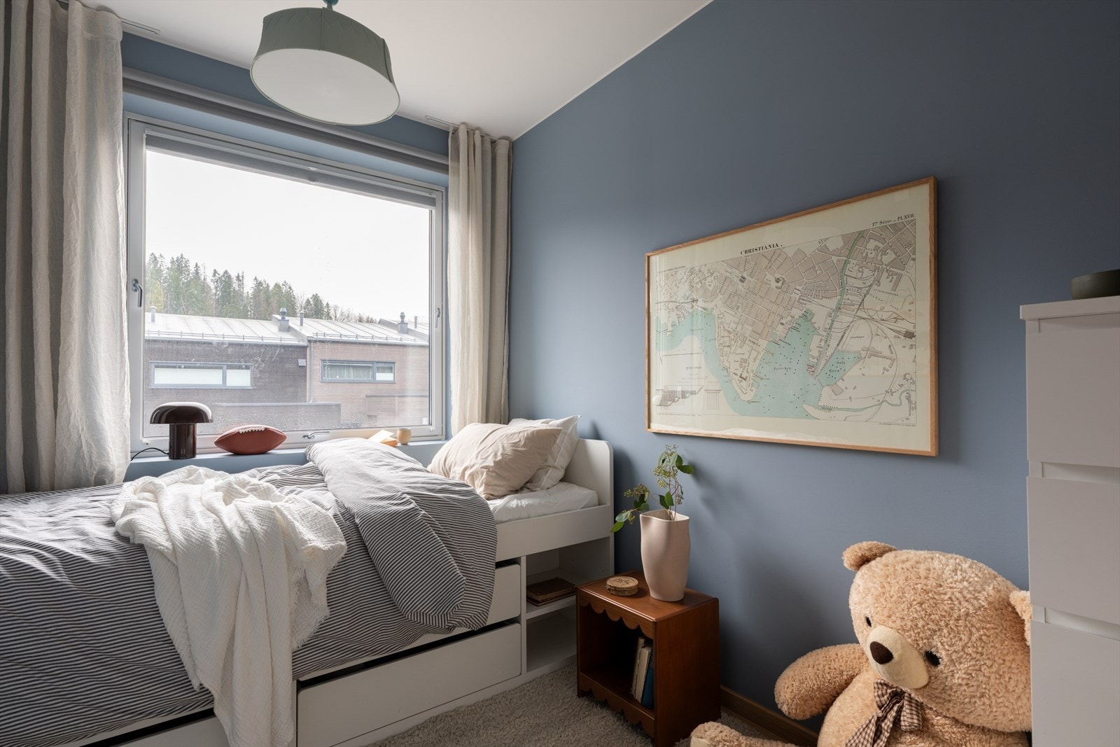 De øvrige soverommene er lyse og trivelige, og egner seg svært godt som barnerom, gjesterom eller hjemmekontor. Galleribilde