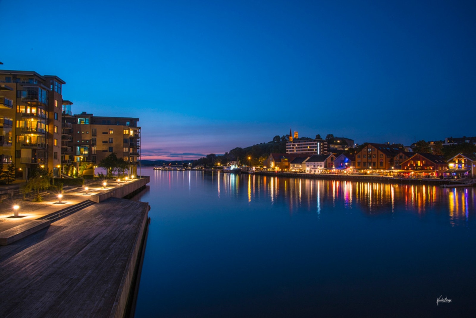 I kveldstimene er det lett å finne magien og sjarmen med Tønsberg Galleribilde