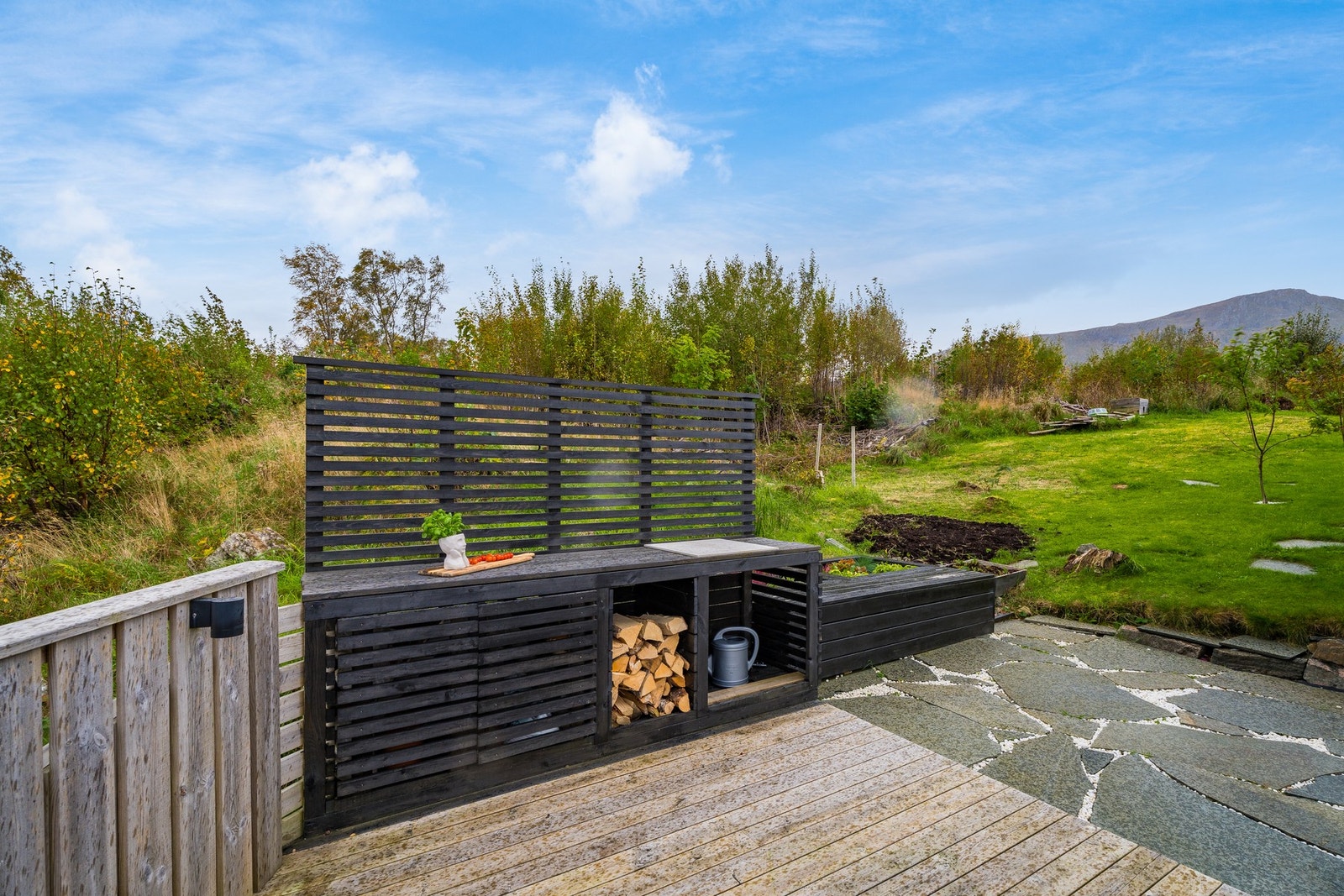 Et stilig utekjøkken gjør uteområdet mer allsidig Galleribilde