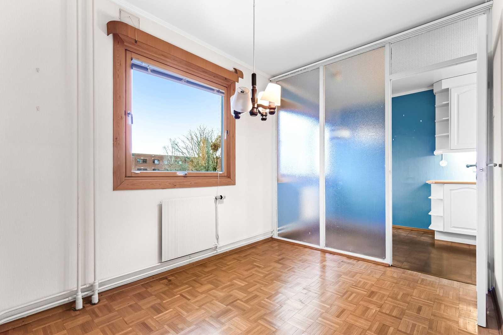 Oversiktlig planløsning med gode forbindelser. Løsning som gir god flyt i boligen. Galleribilde