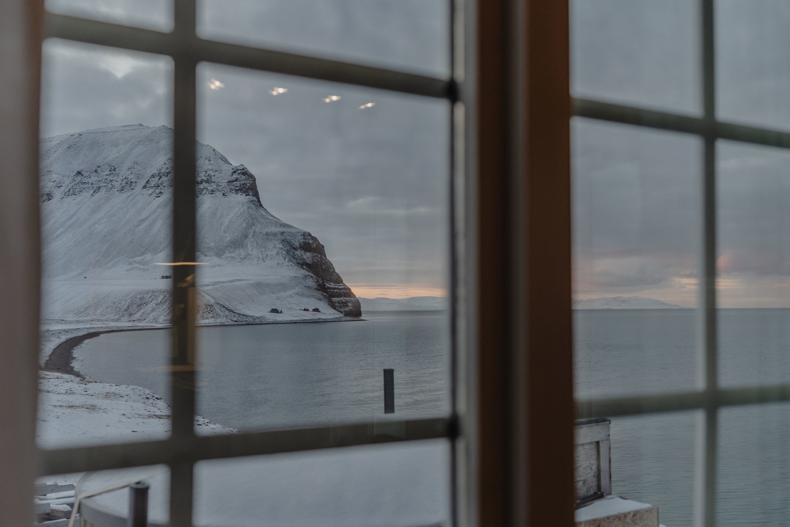 Storhaug + Partnere AS har gleden å ønske velkommen til Bjørndalen og denne flotte hytta! Galleribilde