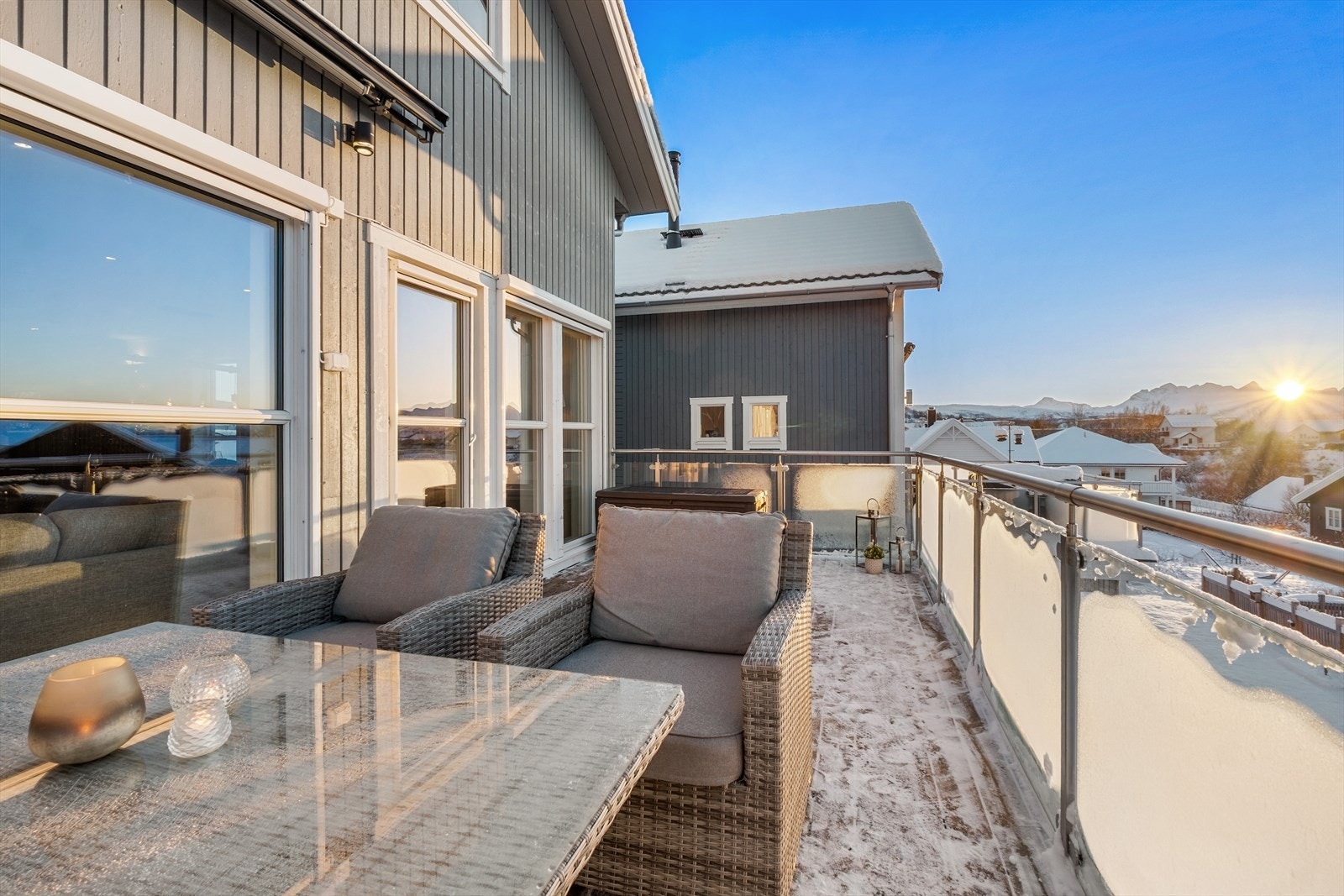 Her kan solen nytes fra morgen til kveld. Galleribilde