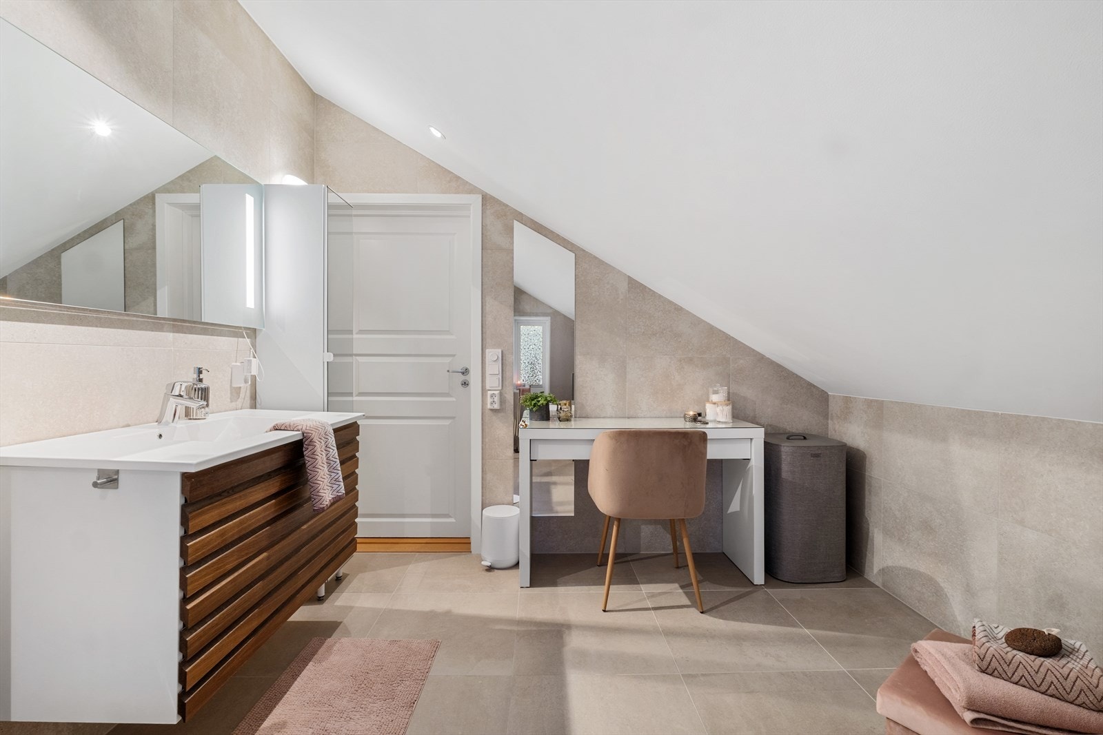 Badet oppleves romslig. Galleribilde