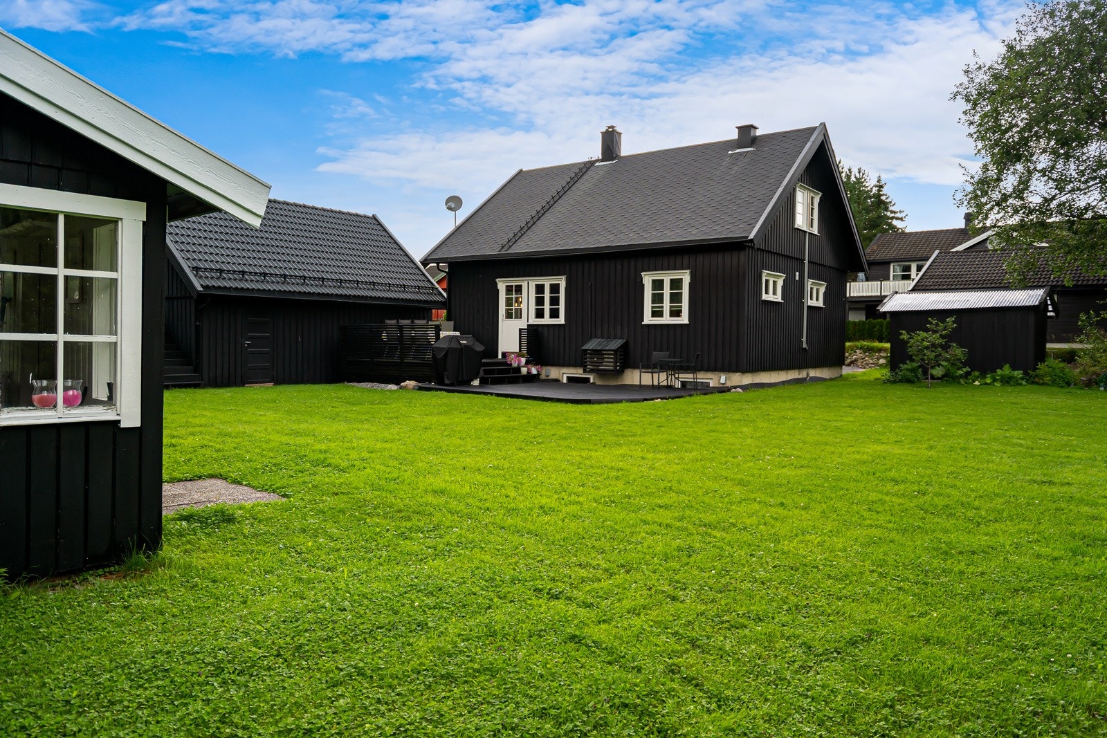 Eiendommen ligger i et hyggelig og barnevennlig område. Galleribilde