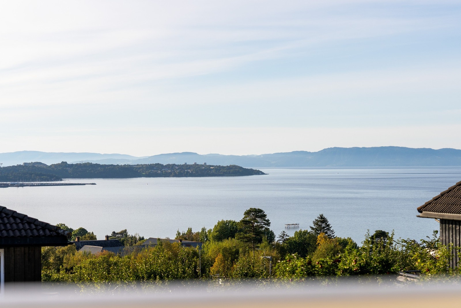 Utsikt fra terrasse. Galleribilde