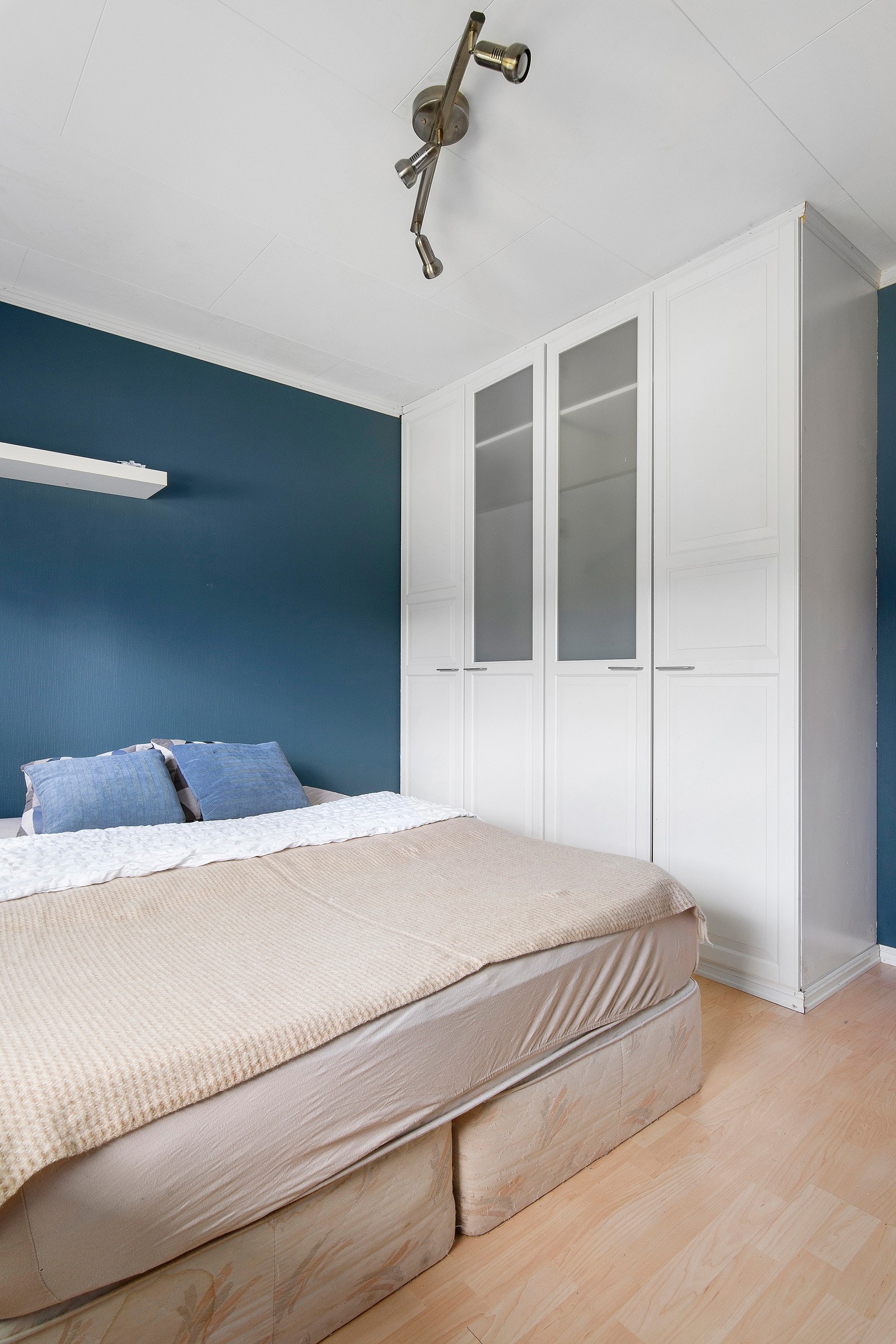 Her er det godt med garderobeplass. Galleribilde