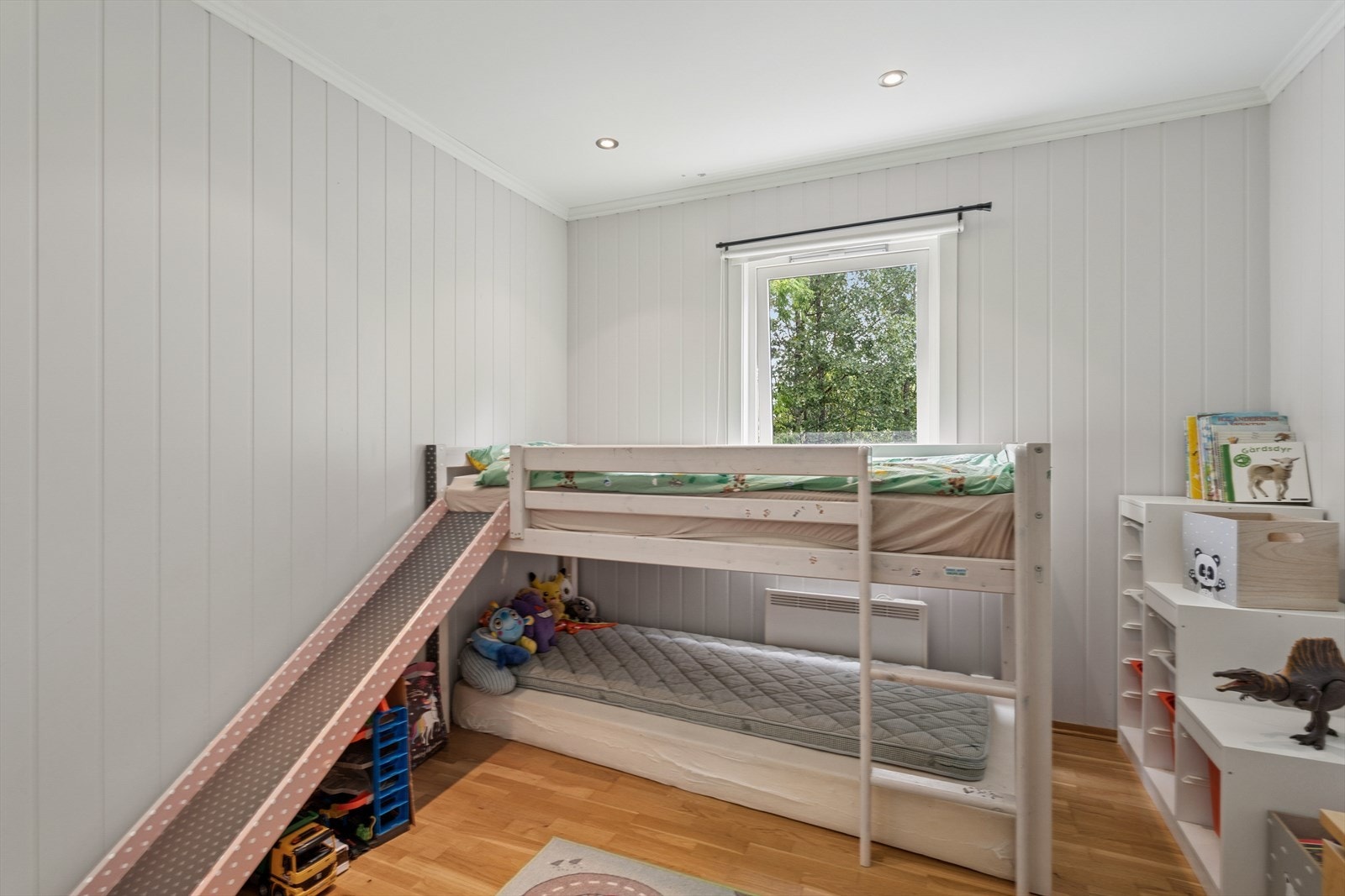 Soverom to egner seg godt som barnerom, gjesterom eller kontor. Galleribilde