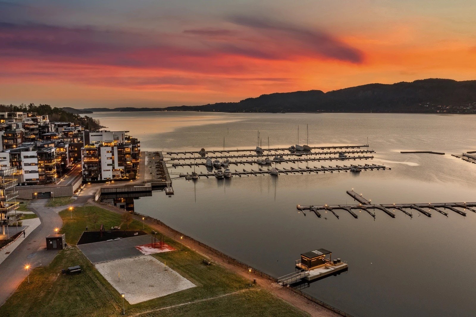 Nordre Jarlsberg Brygge Galleribilde