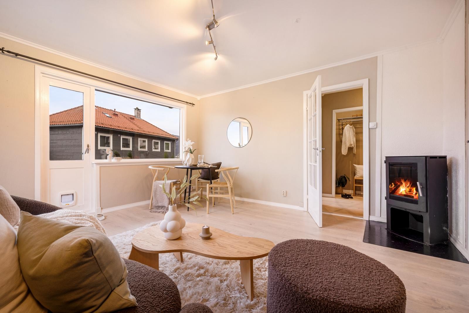 Peisovn fra 2020, rentbrennende. Galleribilde