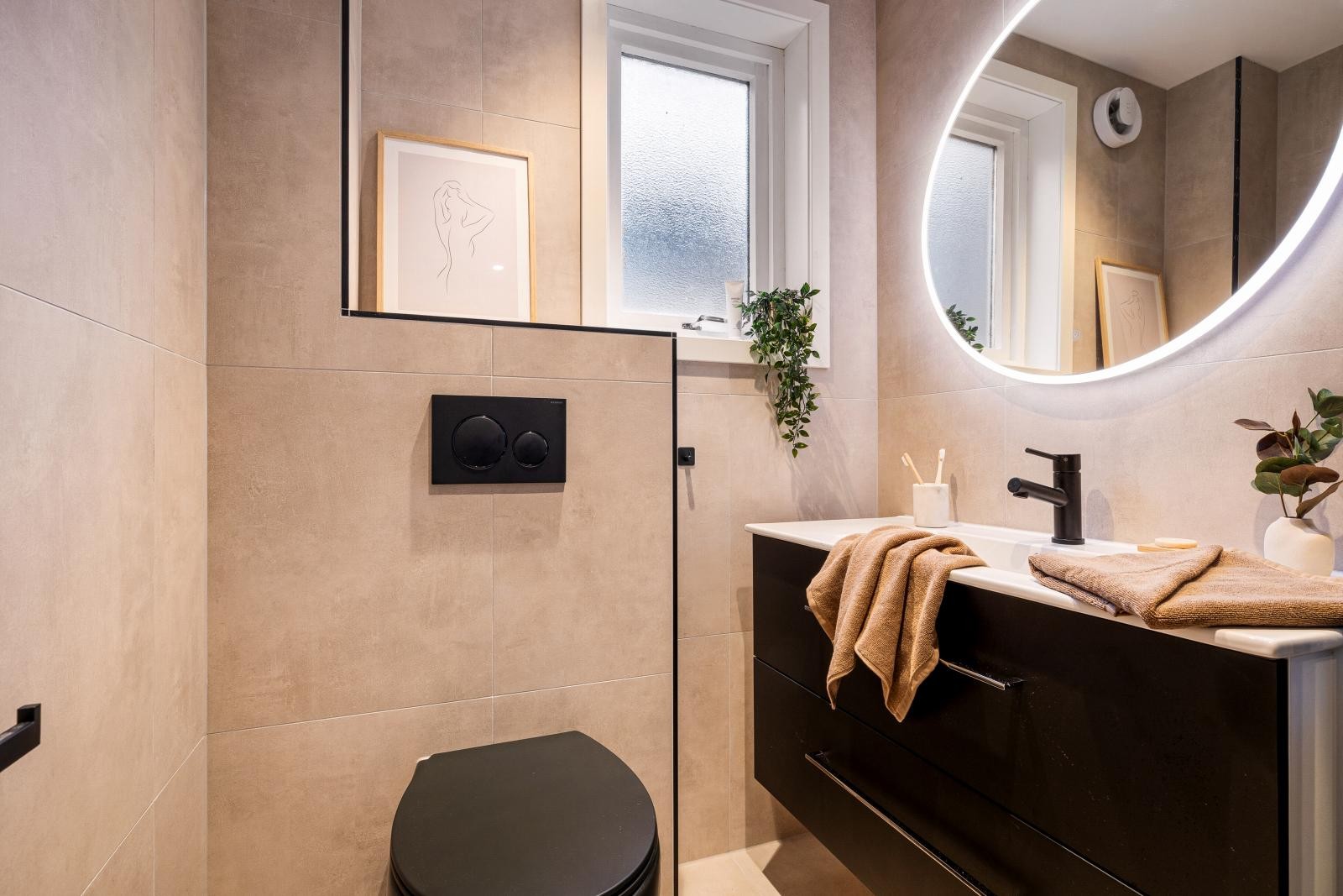 Nyoppusset bad i 2025. Galleribilde