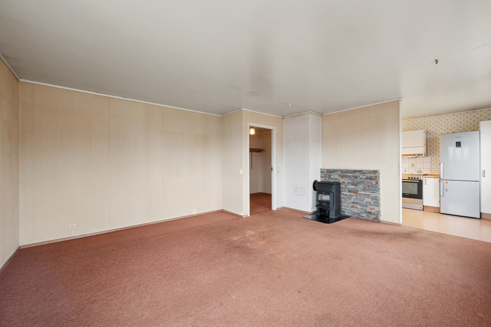 Boligen har behov for oppussing, så her kan du skape din egen stil Galleribilde