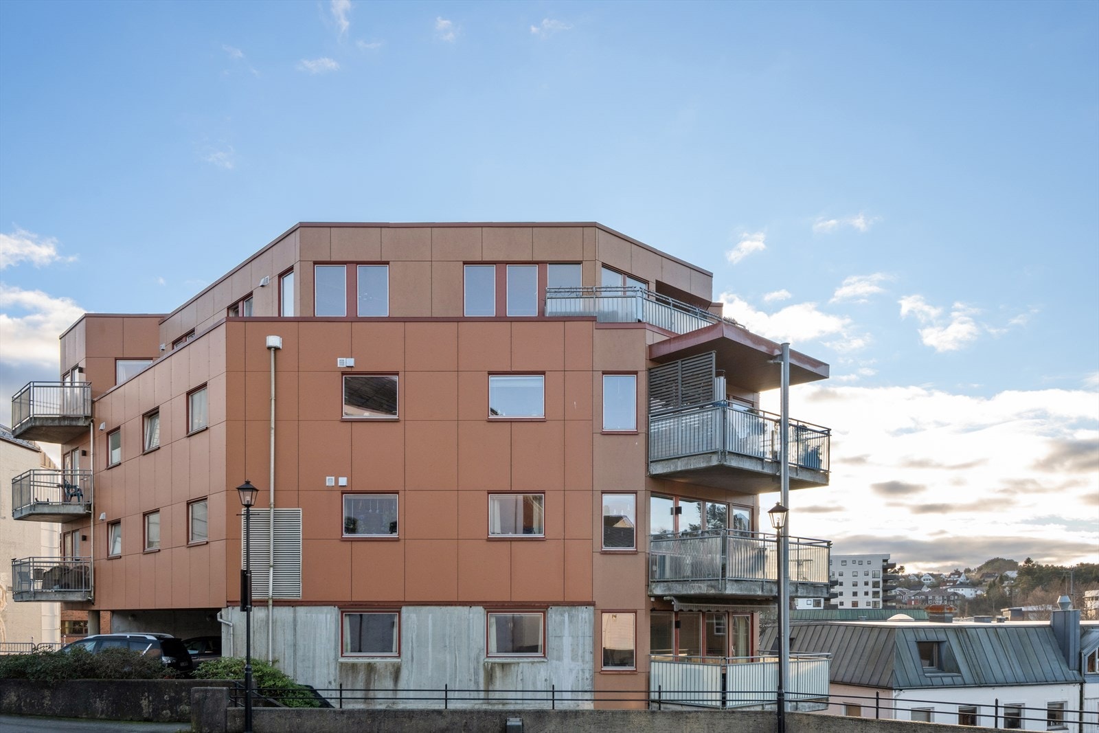 Borettslaget Torghuset ble etablert i 2000 og består av 30 leiligheter. Galleribilde