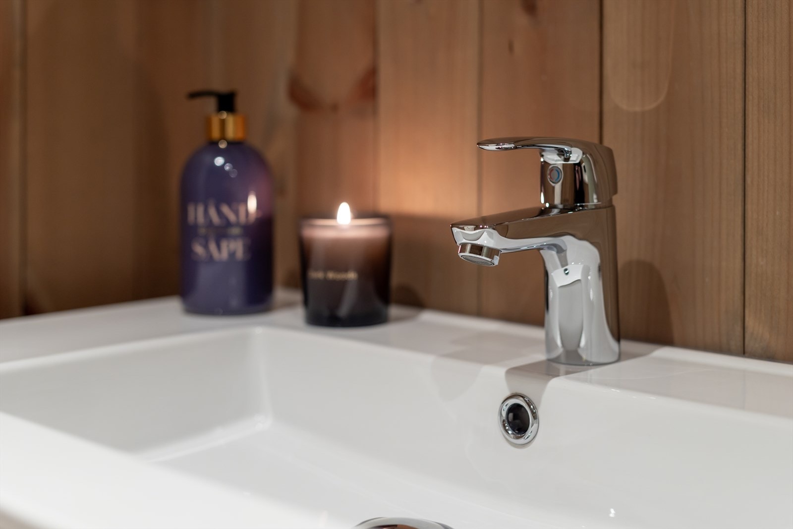 Detaljer bad. Galleribilde