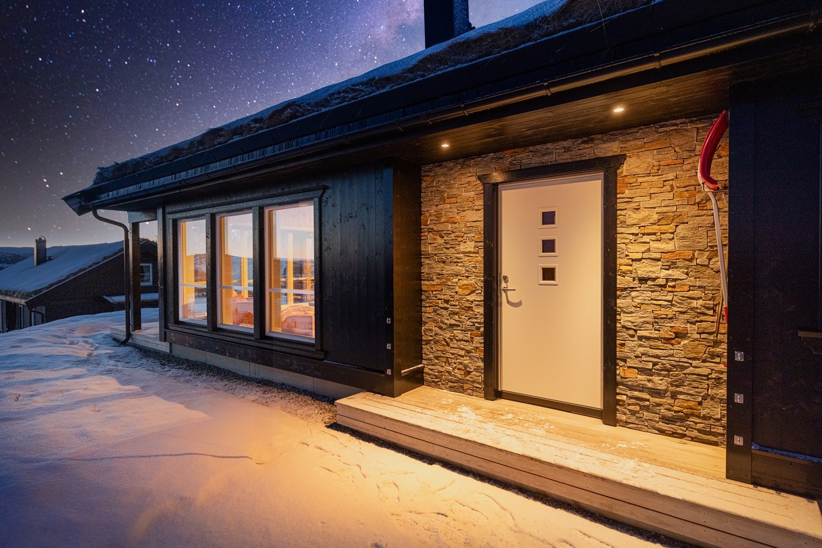 Hytten gir et flott førsteinntrykk og holder en delikat og herlig standard. Bør sees. Galleribilde