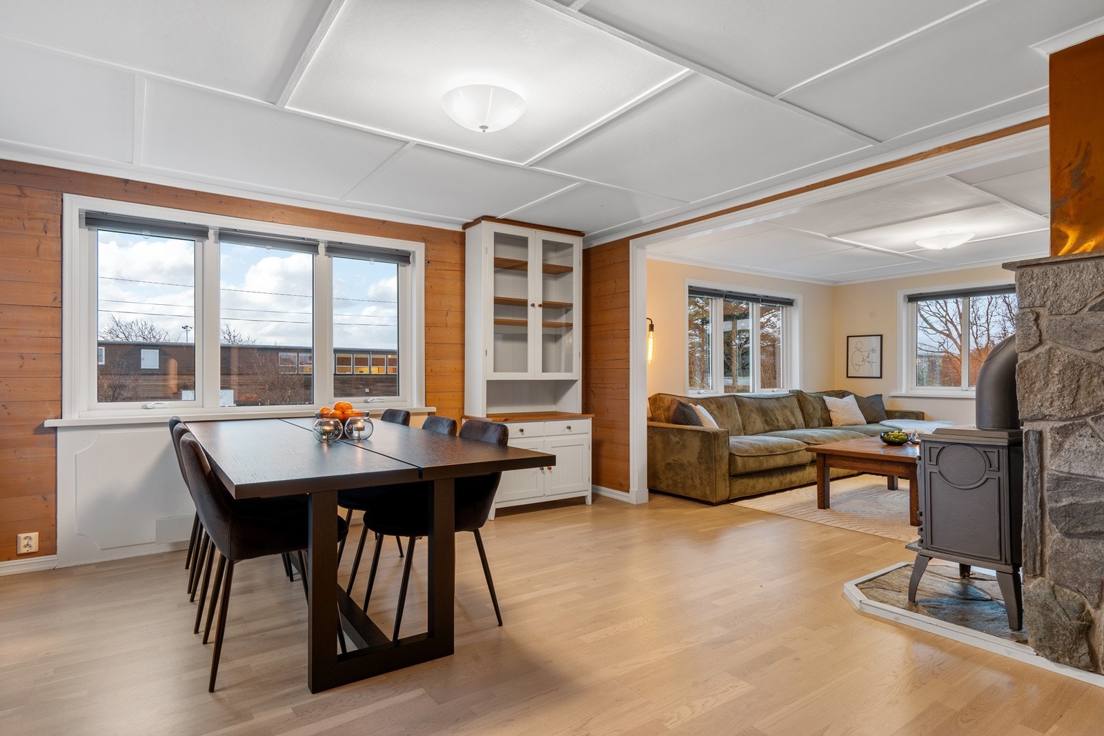 Godt tilpasset sone for spisegruppe. Galleribilde