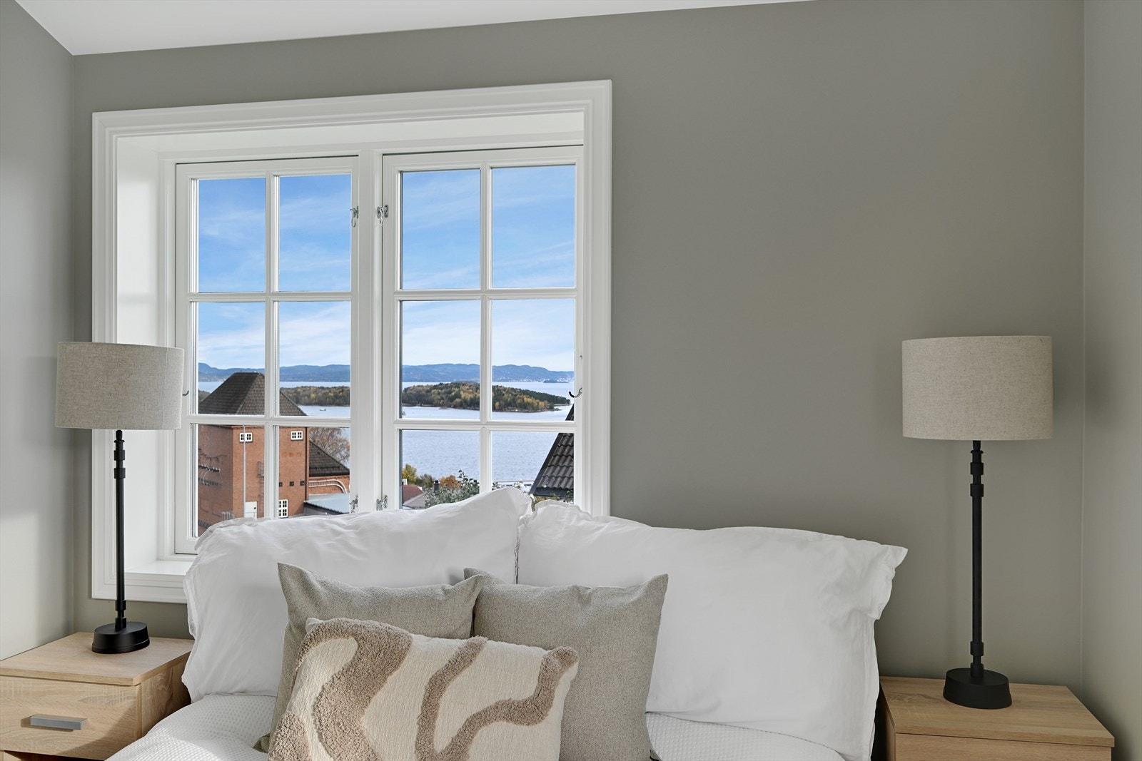 God utsikt også fra hovedsoverommet. Galleribilde