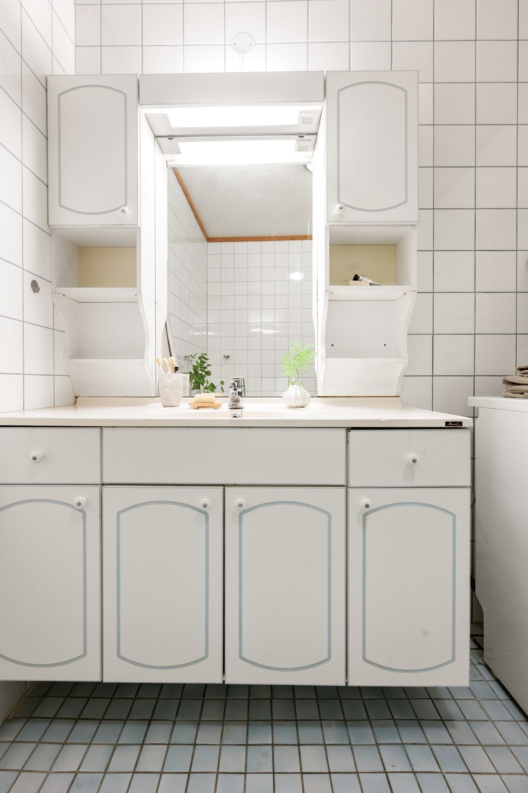 Det må påregnes kostnader til oppussing av bad. Galleribilde