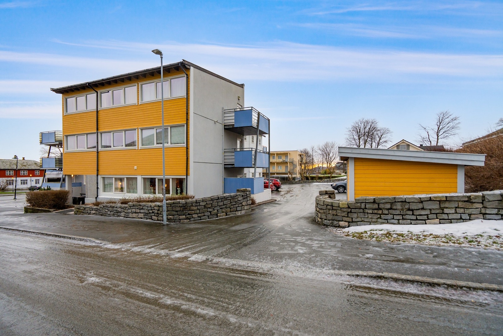 Fasade. Galleribilde