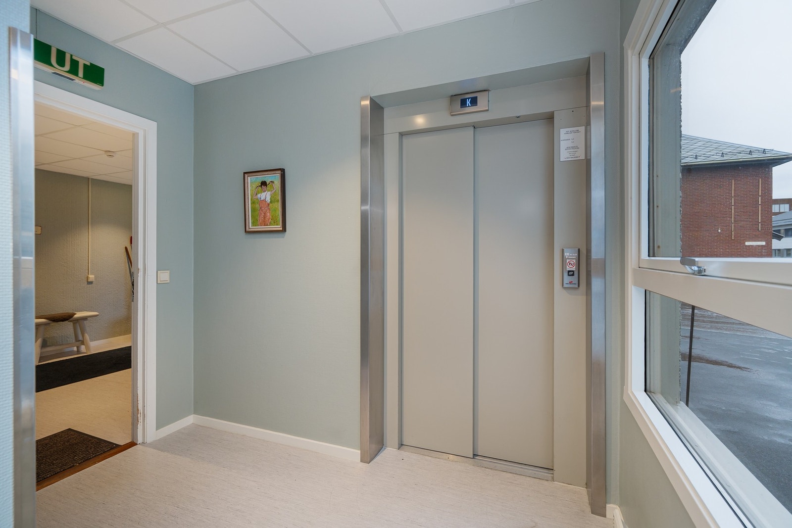 Heisrom/trapperom. Galleribilde