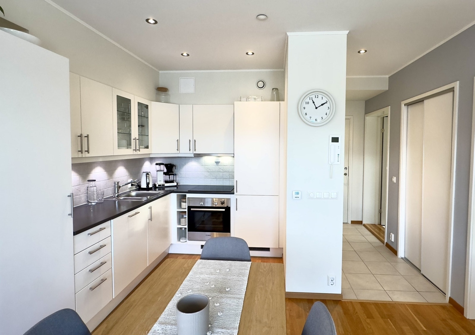 Stue/Kjøkken. Galleribilde