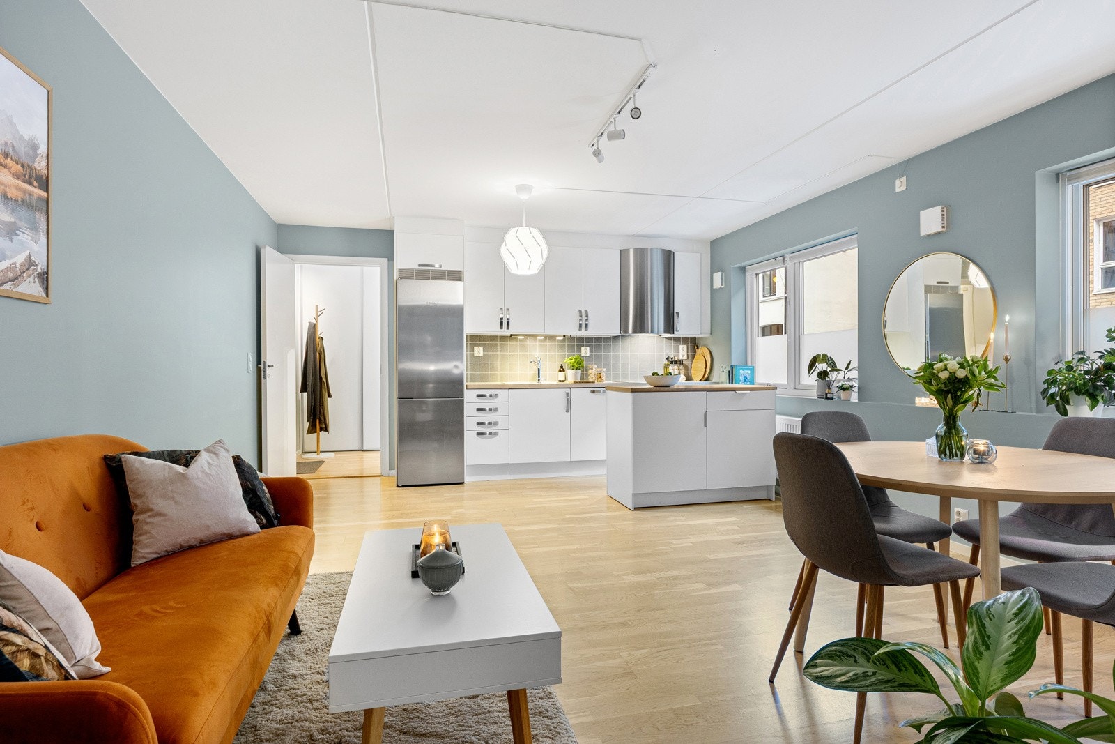 FIn stue for sosiale sammenkomster. Galleribilde