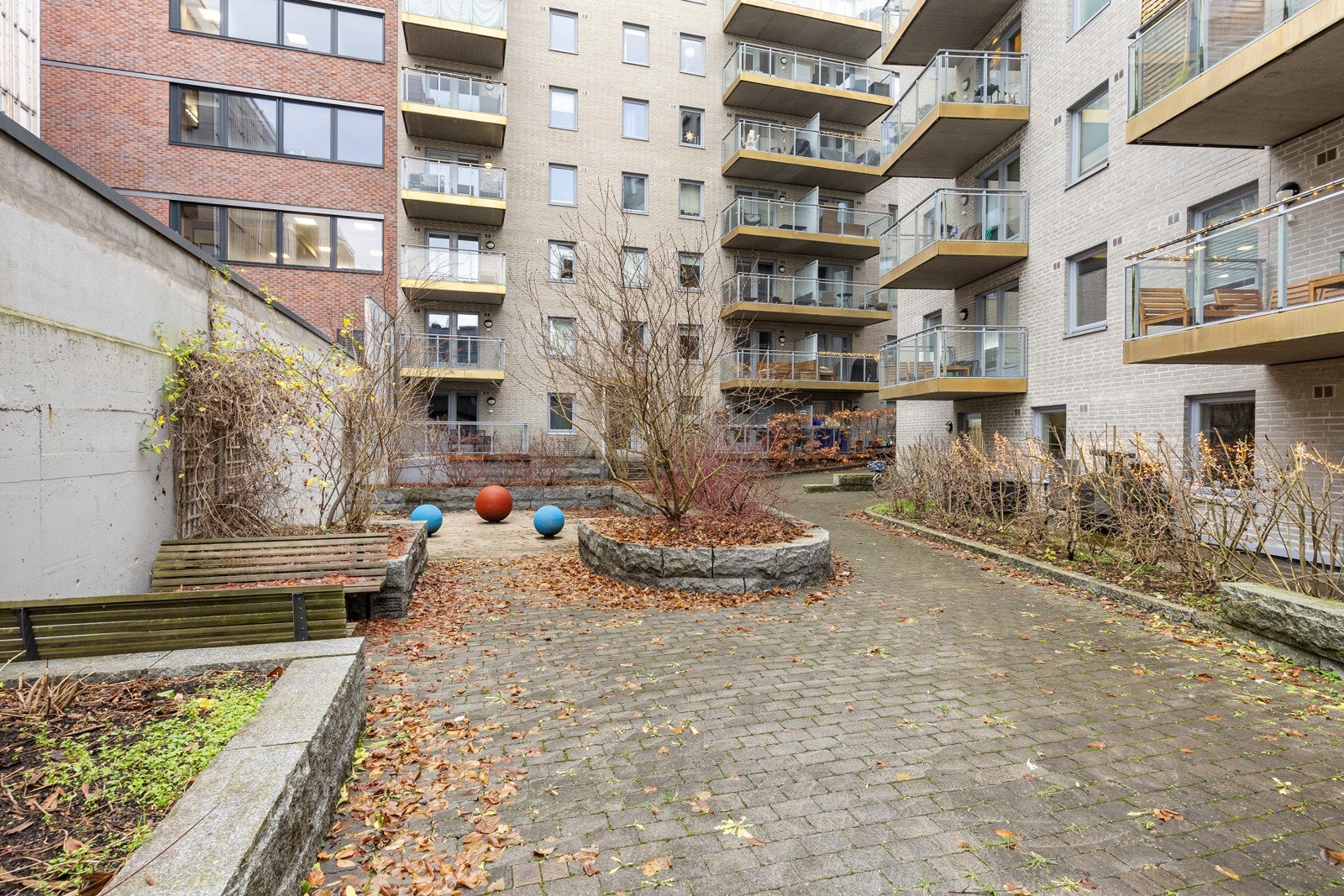 Dette er et hyggelig sameiet med 56 leiligheter. Galleribilde