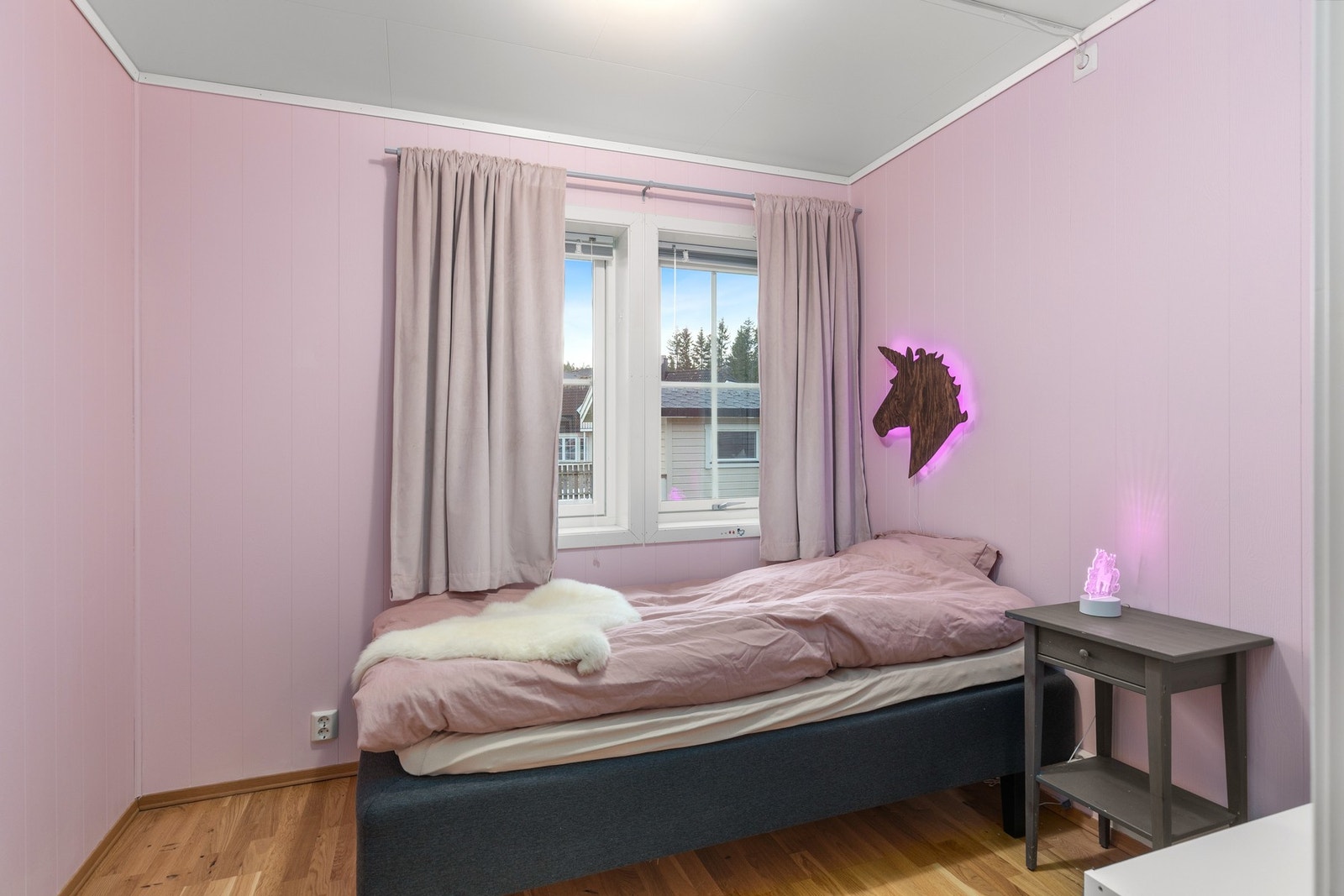 Soverom i første etasje på 7 kvm. Galleribilde