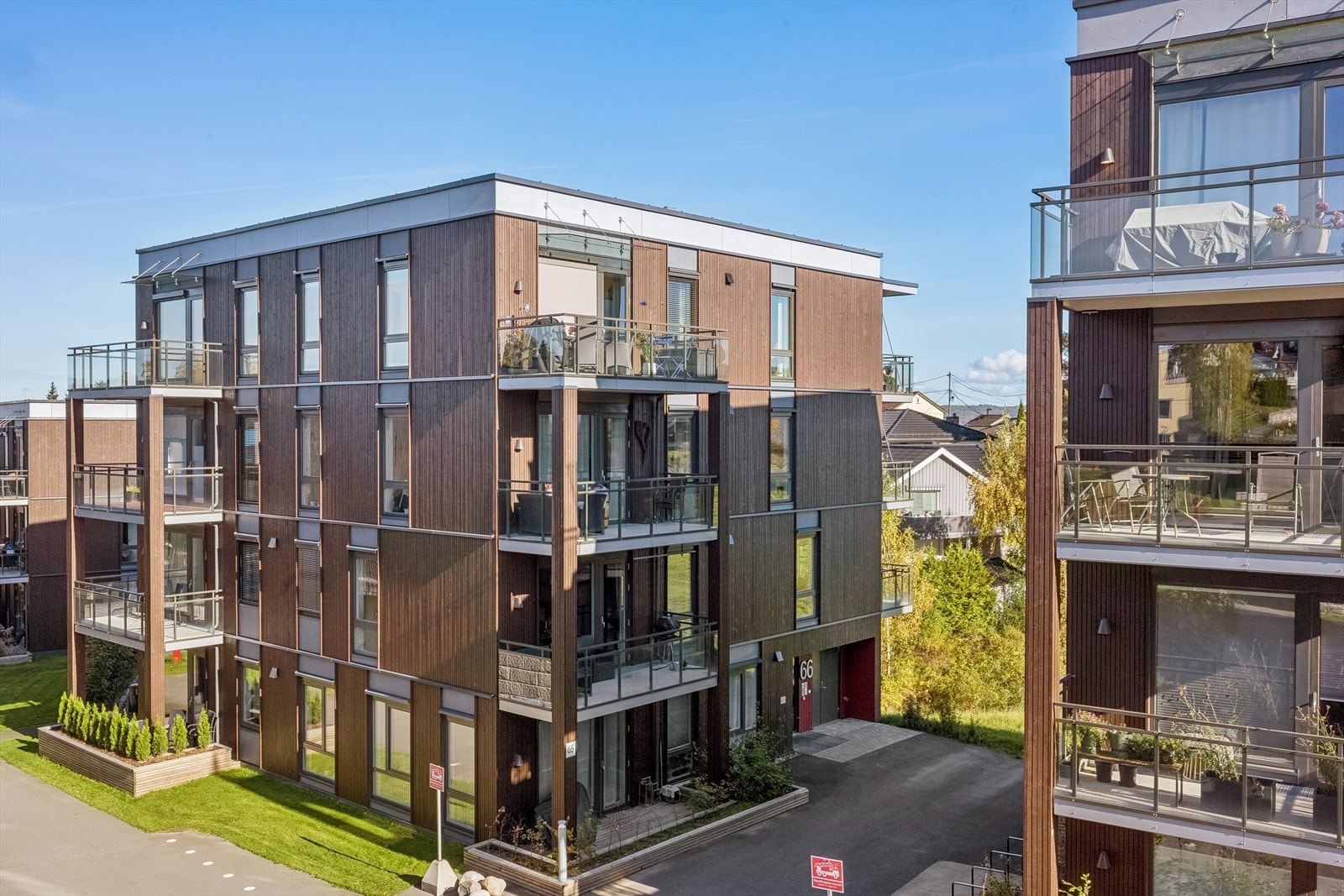 Leiligheten ligger i et moderne bygg fra 2022. Galleribilde