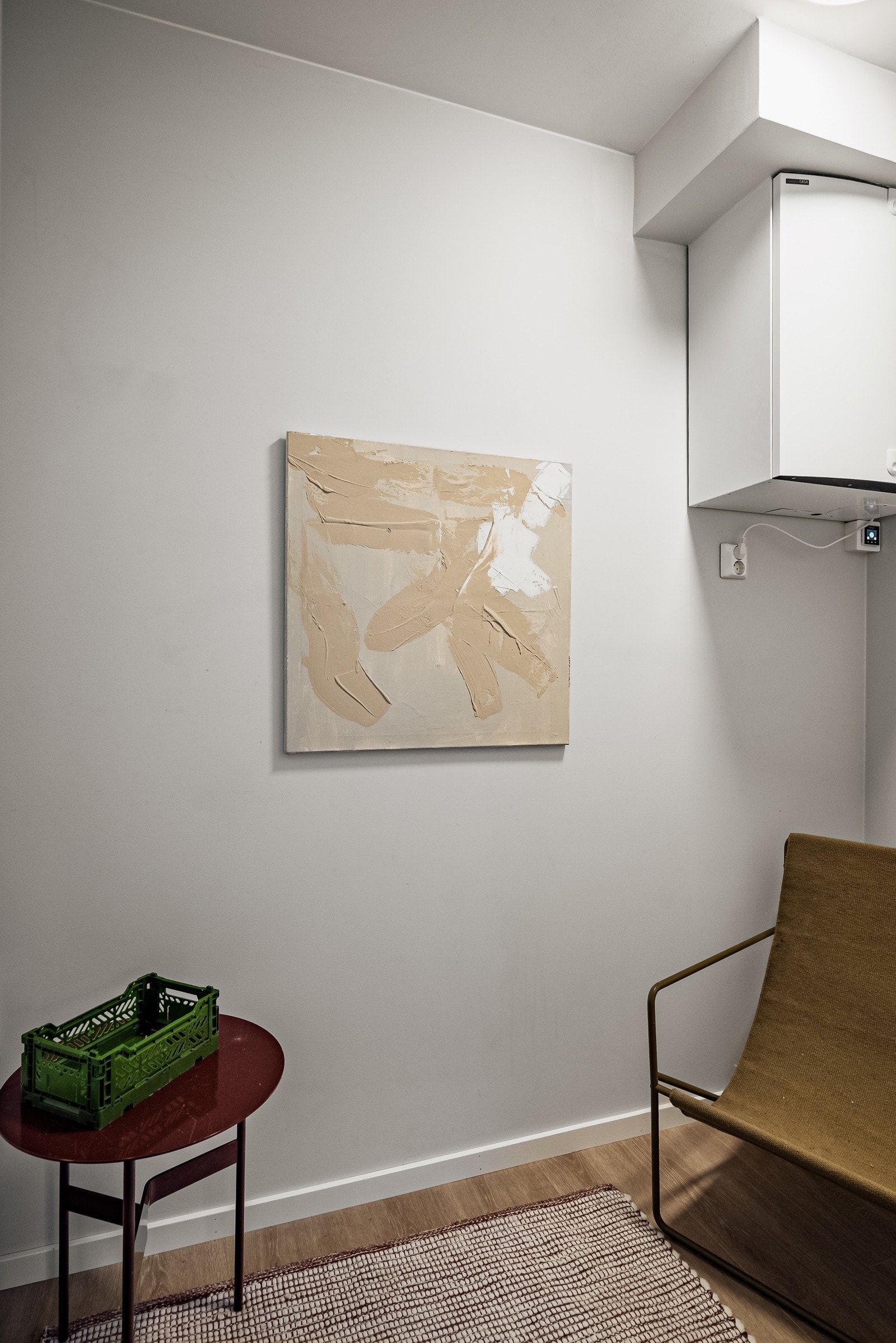 Fra stuen er det også adkomst til en praktisk innvendig bod med gode lagringsmuligheter. Galleribilde