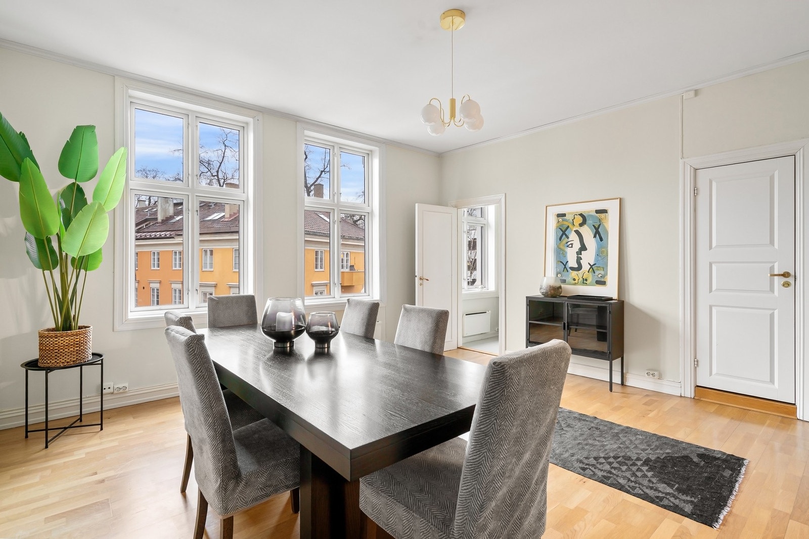 Leiligheten har stort potensial med mange muligheter! Galleribilde