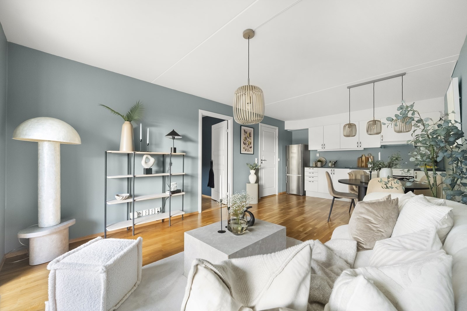 Hver leilighet har i juli 2025 fått installert egne vannmålere. Eksakt forbruk for oppvarming og varmtvann faktureres seksjonen etterkuddsvis påfølgende måned. Mer info i salgsoppgaven. Galleribilde