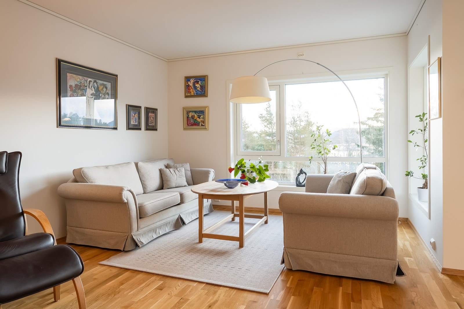 Velkommen til trivelig visning! Galleribilde