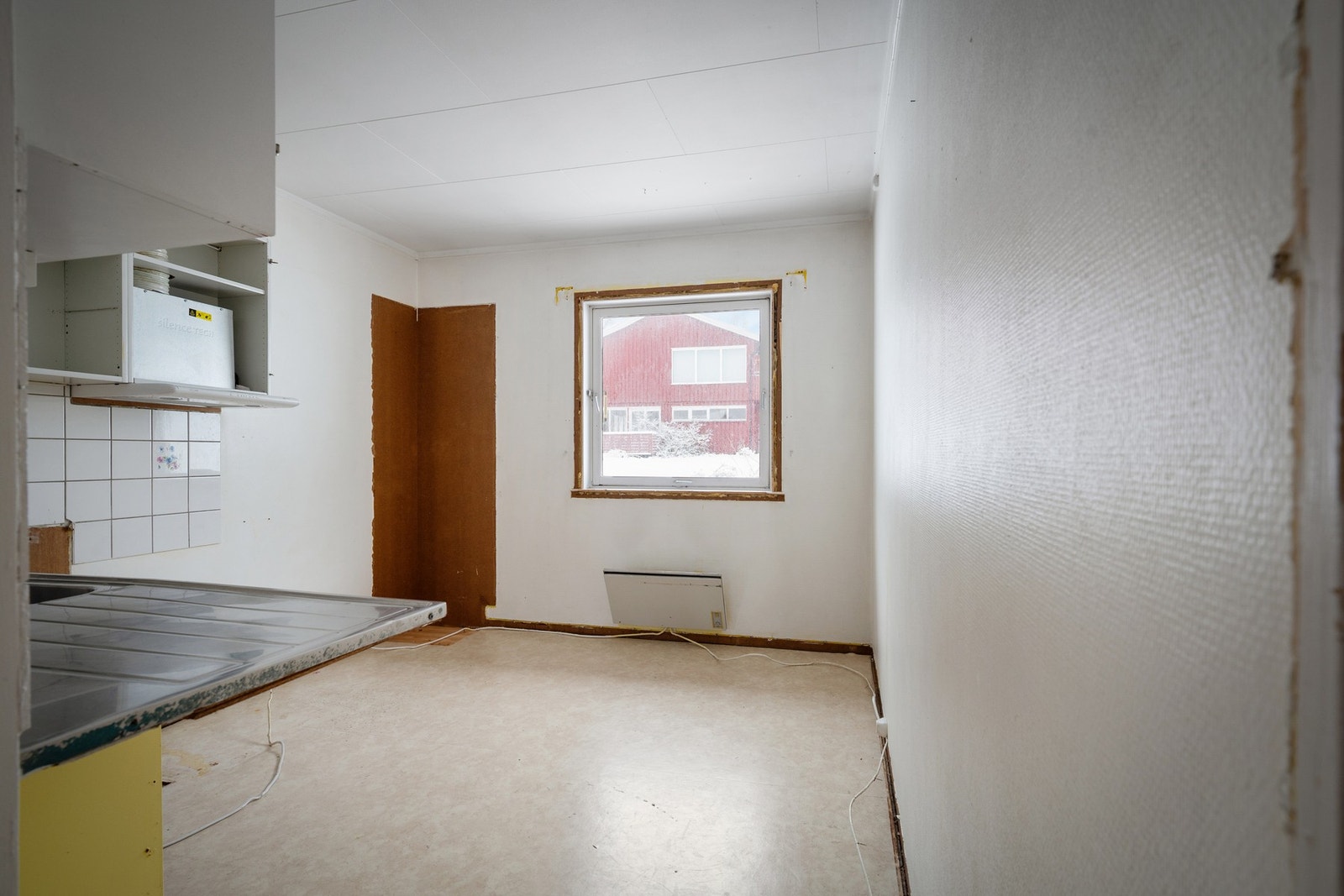 Oppvarming av bolig med både vedfyring og elektrisk Galleribilde