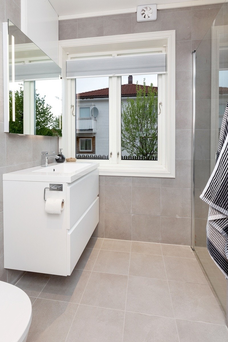 Bad hovedetasje Galleribilde