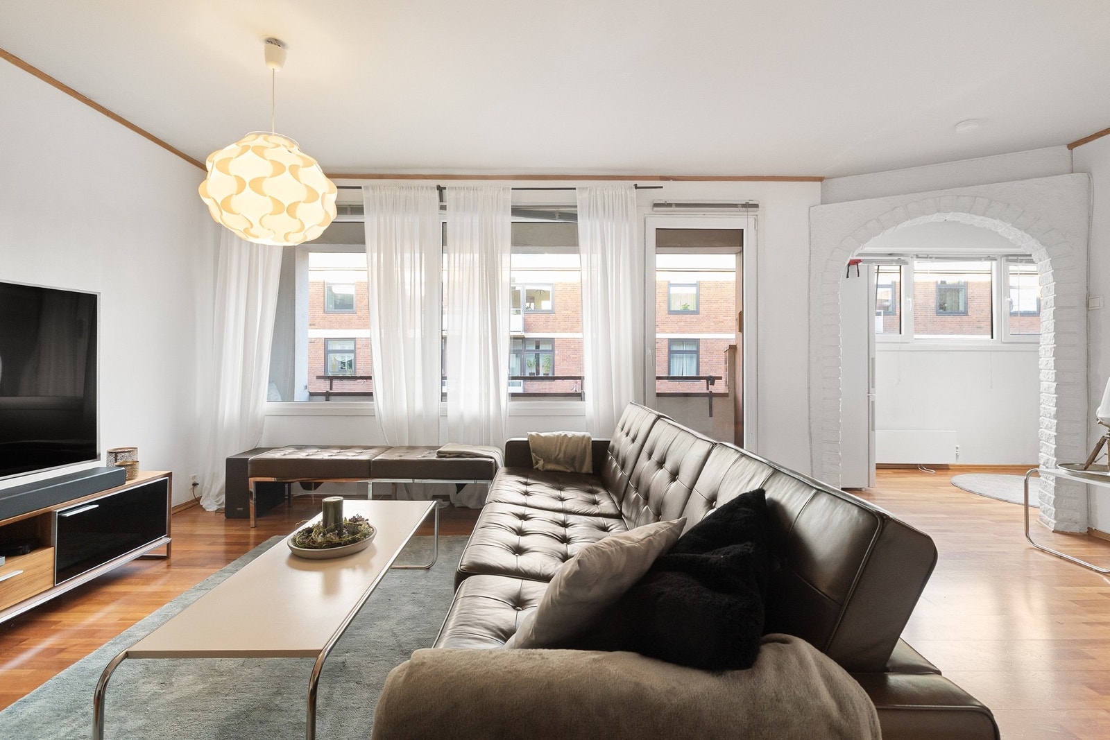 Velkommen til visning i Sannergata 25. Foto: Trond Walsø. Galleribilde