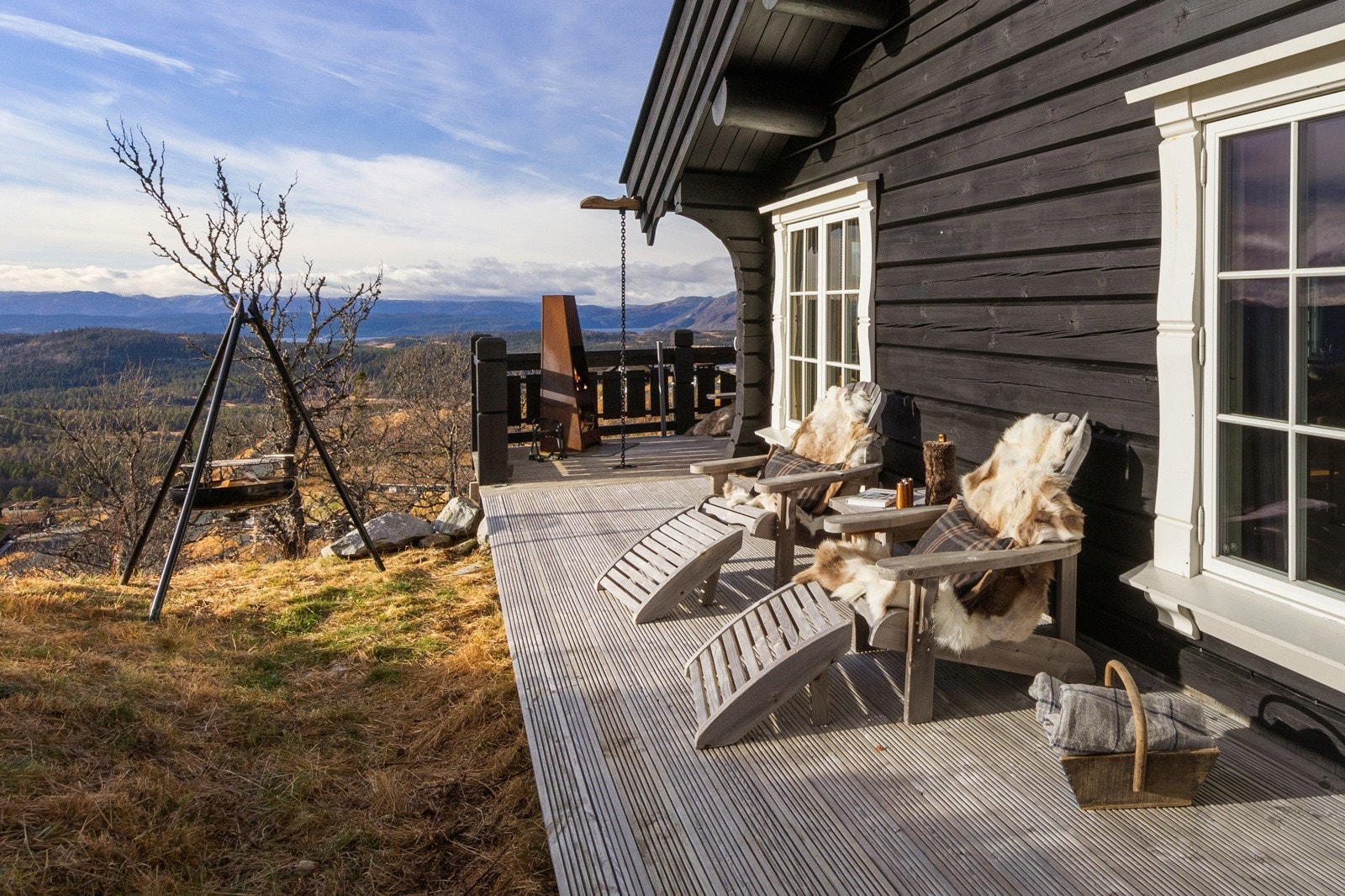 Lun hyttevegg Galleribilde