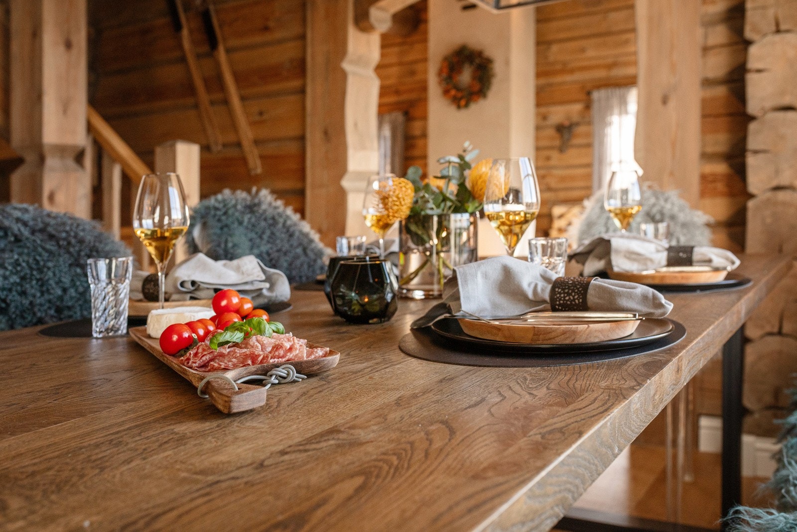 Spisebord - detalj. Galleribilde