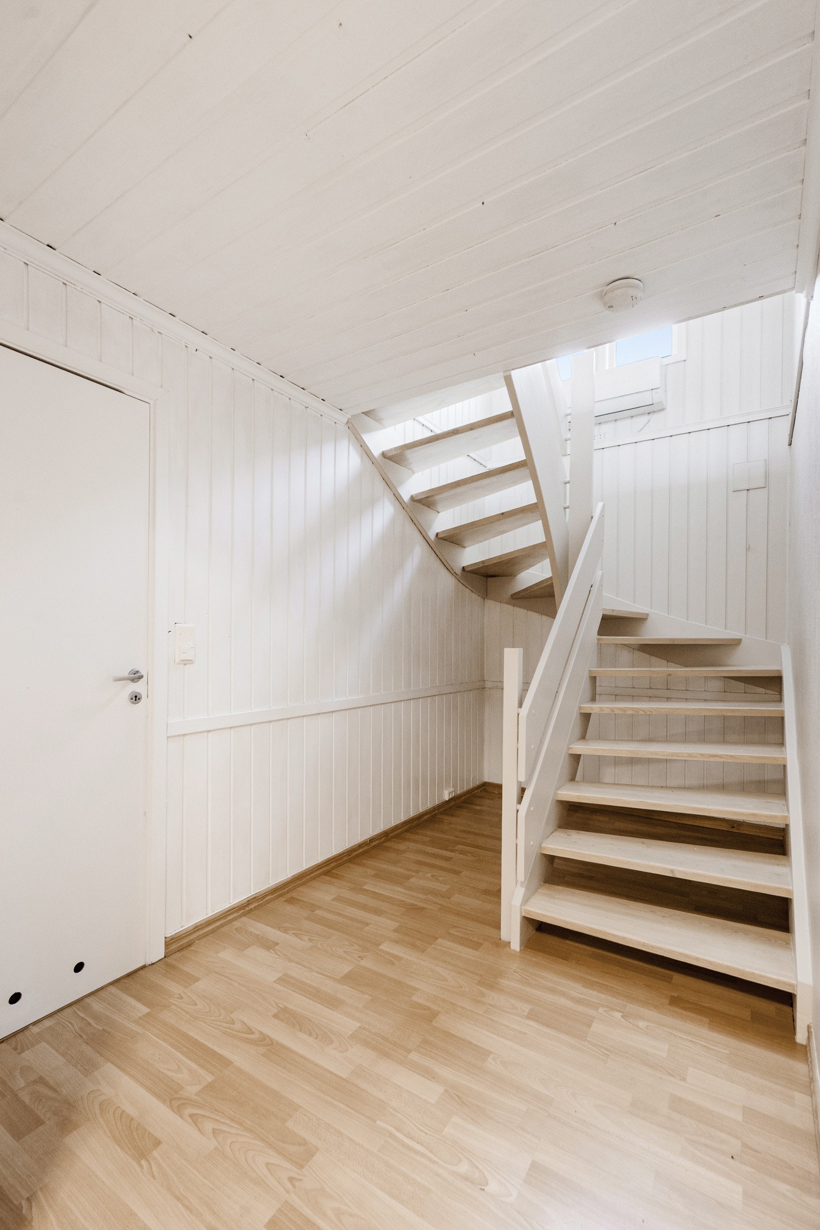 Trapperom fra u.etg. til 1.etg. Galleribilde