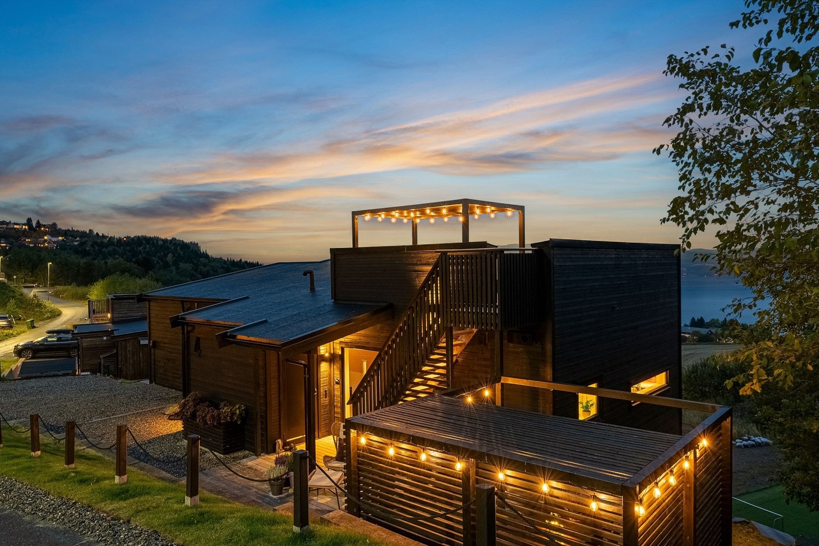 Boligen har et lekkert og moderne uttrykk. Galleribilde