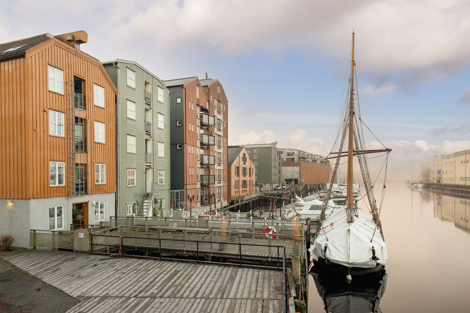 Velkommen til visning! Ta kontakt med megler dersom annonsert visning ikke passer eller du har andre spørsmål. Galleribilde