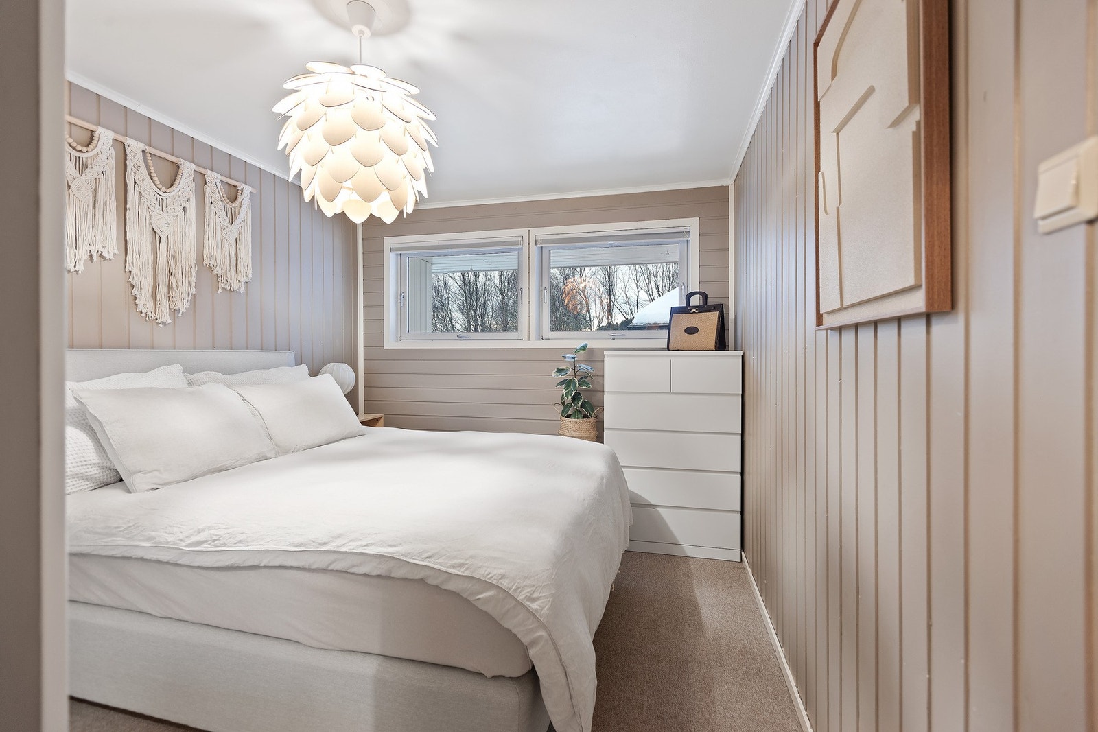 Soverommet har behagelig fargevalg Galleribilde