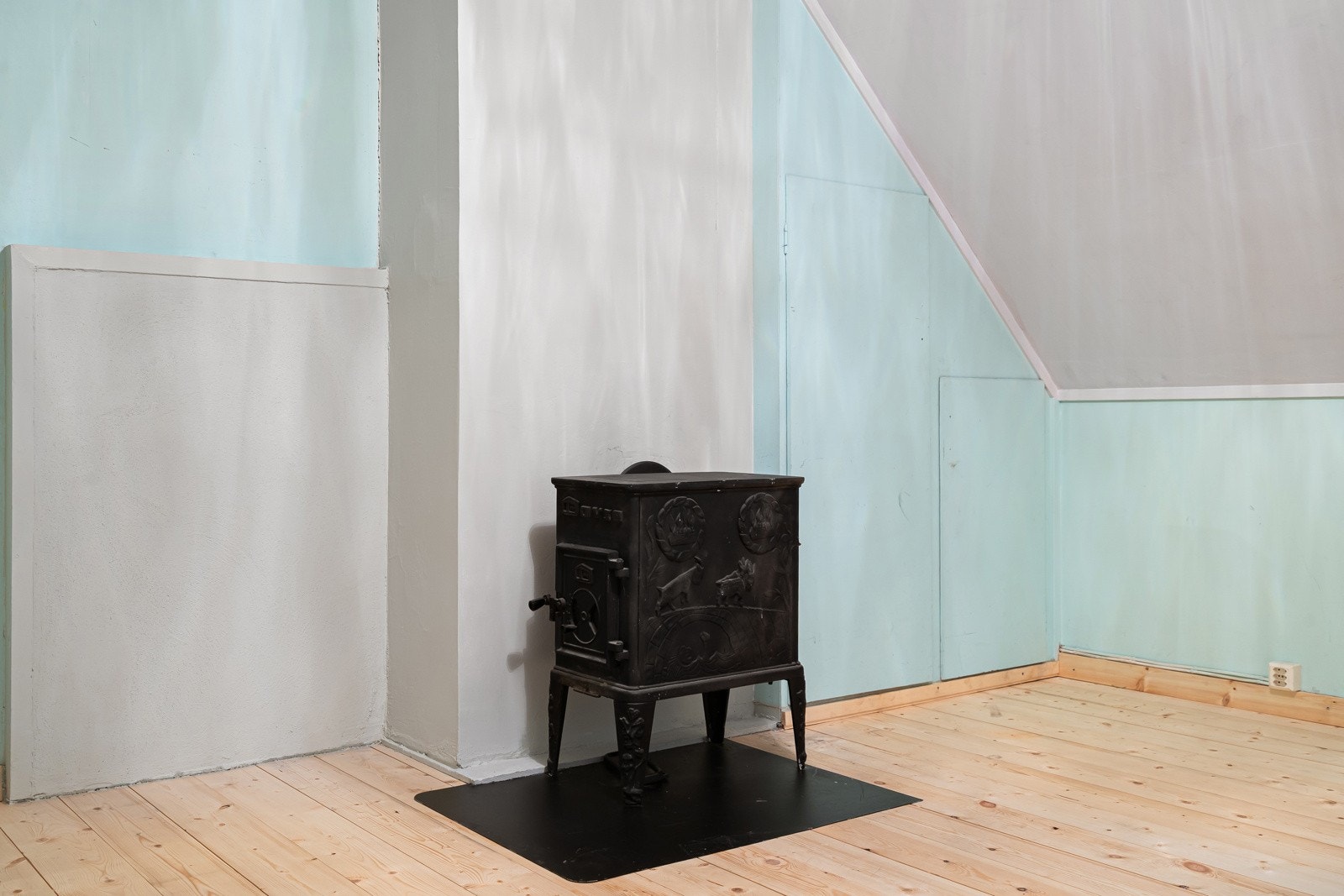 Det er vedovn på soverom 2. Galleribilde