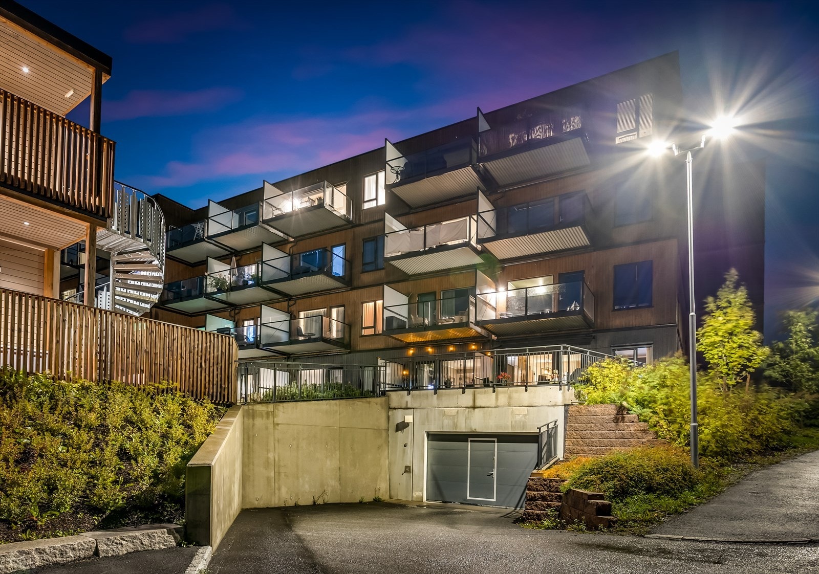 Det medfølger en kjellerbod og garasjeplass i felles anlegg. Galleribilde